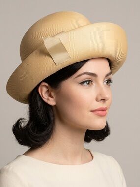 Vintage 60s Very Fine Straw Roller Hat w/ Upturned Brim - Small